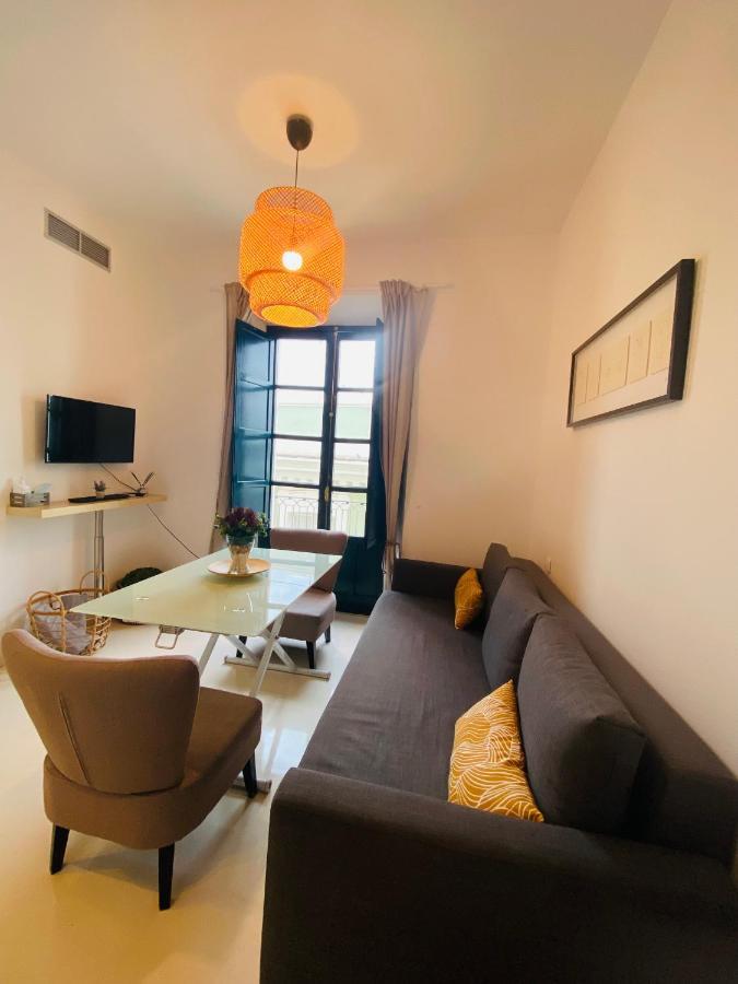Apartamento Alvarez Quintero - Catedral Sevilla Exterior foto